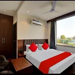 Hotel Maharaja
